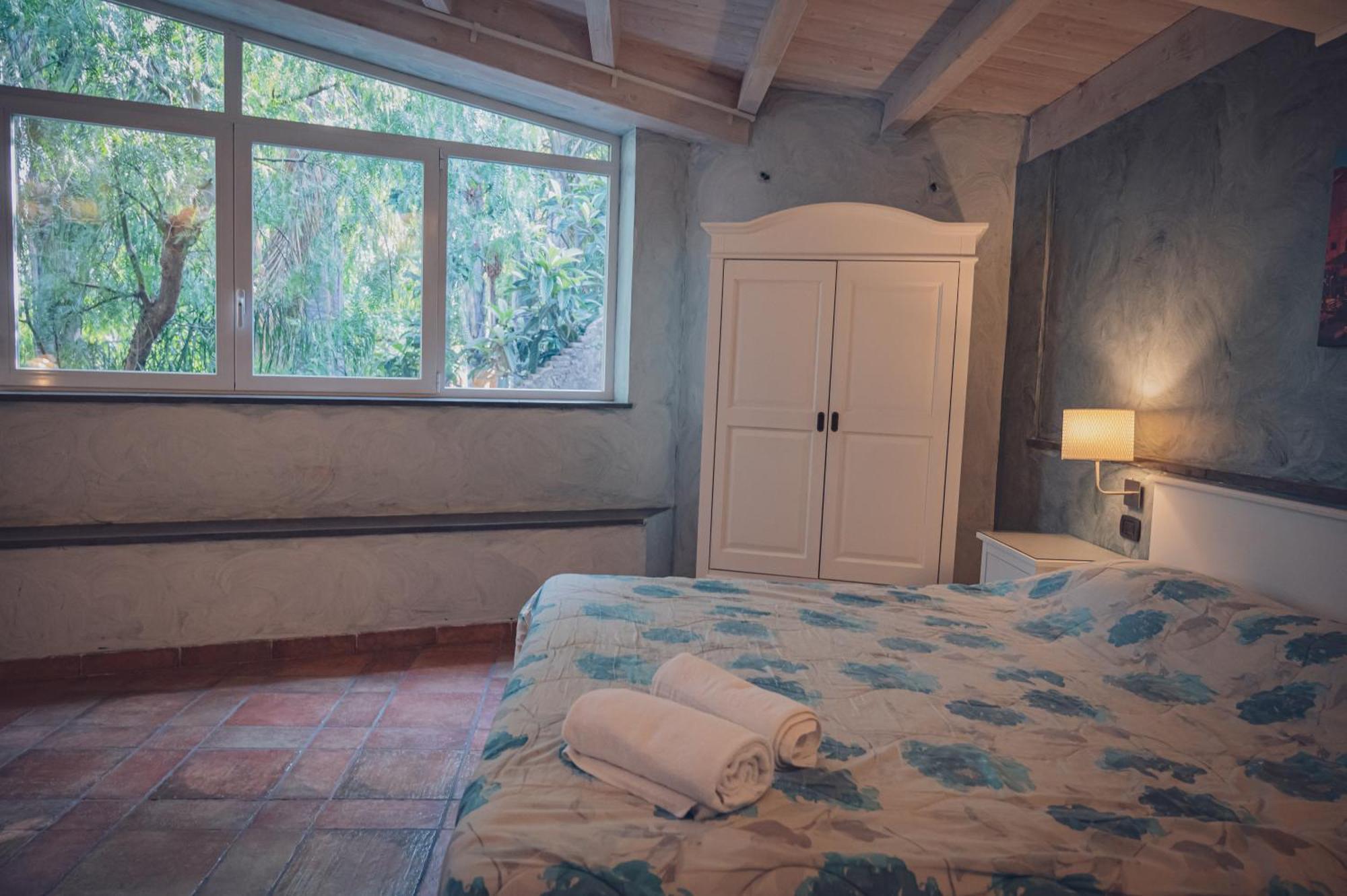 Hotel Capomulini 3 Stelle Acireale Ngoại thất bức ảnh